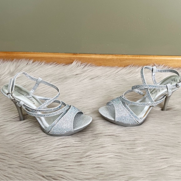 De Blossom Collection Shoes - De Blossom Silver Rhinestone Heels Size 7.5
